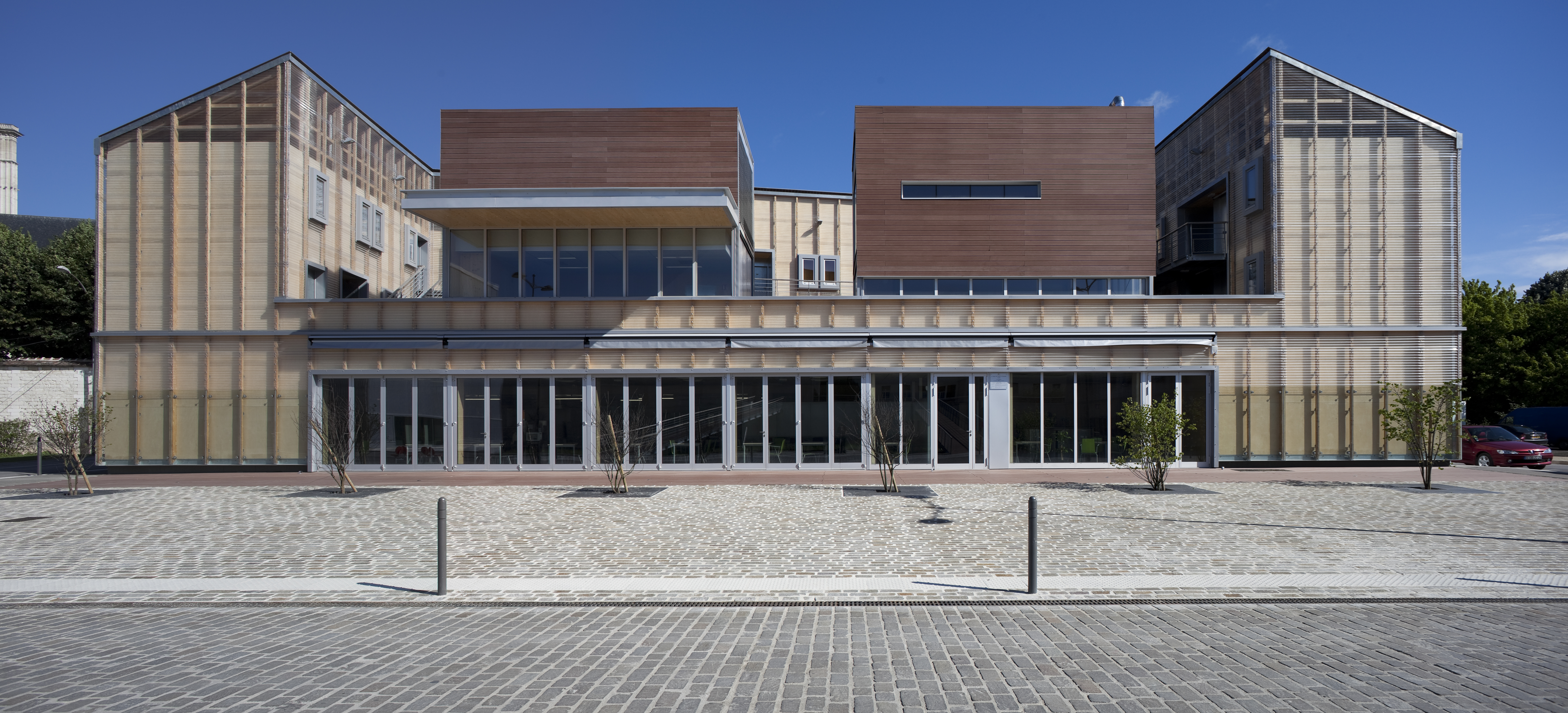 Campus des Comtes de Champagne Lipsky Rollet architecture et environnement architecte florence lipsky pascal rollet paris france 