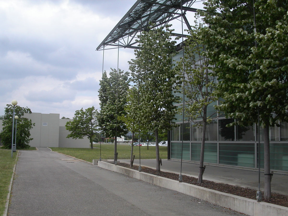 瓦朗斯國立高等先進技術與網絡學院(ESISAR) Lipsky Rollet architecture et environnement architecte florence lipsky pascal rollet paris france